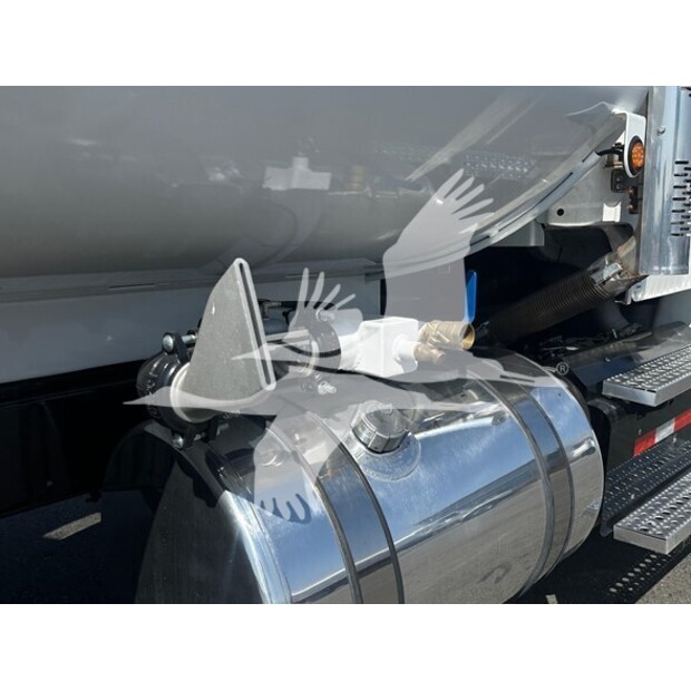2015 Freightliner BUSINESS CLASS M2 112-41185375