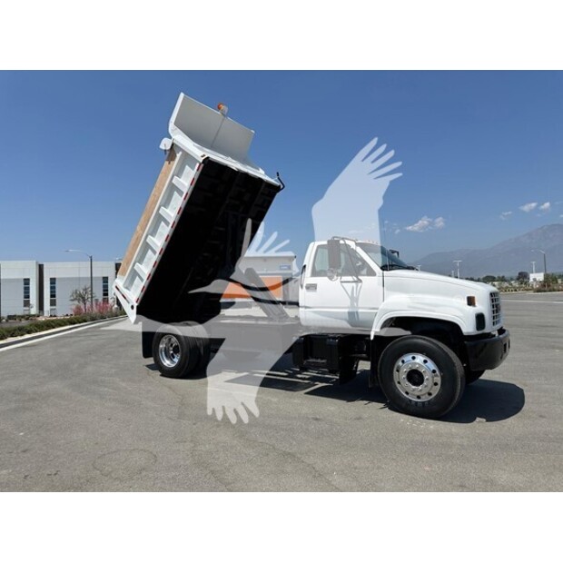 2002 GMC C6500-41185404