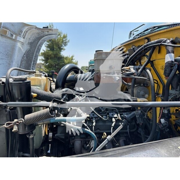 2002 GMC C6500-41185420