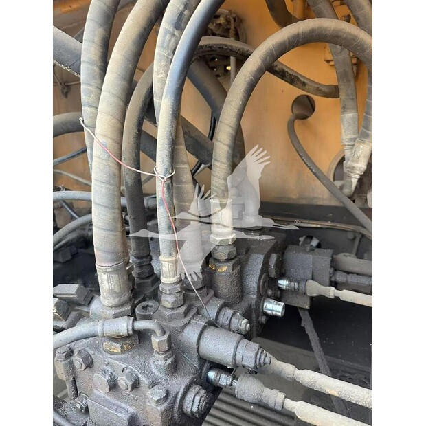 1986 كاتو NK200E-3-41206603