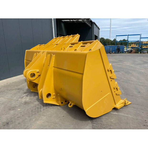 2025 Caterpillar 988K-41209983