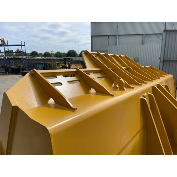 2025 Caterpillar 988K-41209988