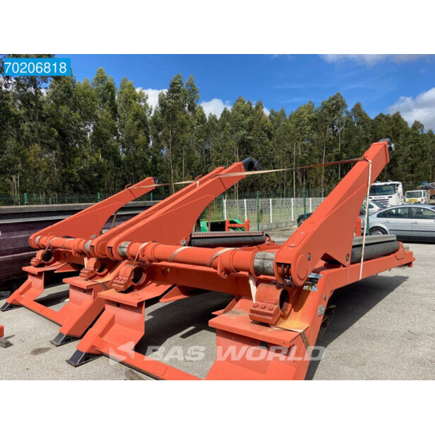 2025 Hyva NG2014 TAXL-41210421