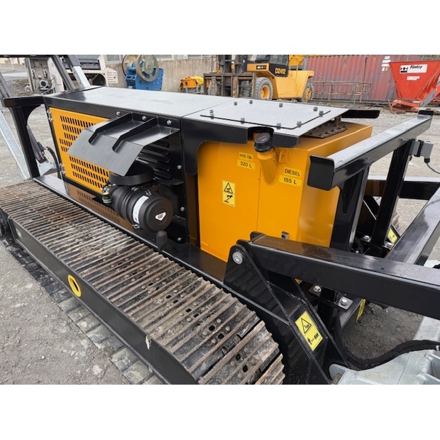 ROCO T65AGG Tracked Stacker-41215716