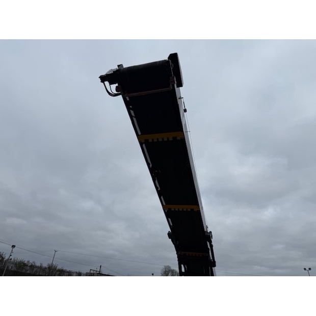 ROCO T65AGG Tracked Stacker-41215719