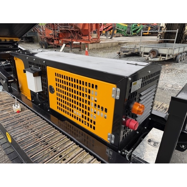 ROCO T65AGG Tracked Stacker-41215724