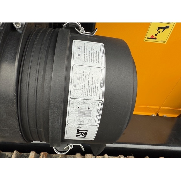 ROCO T65AGG Tracked Stacker-41215730