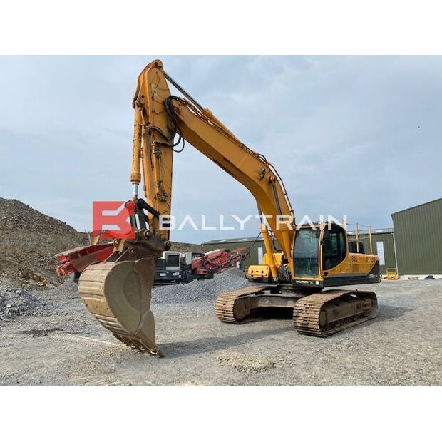 2016 Hyundai ROBEX 330LC-9A-41216373