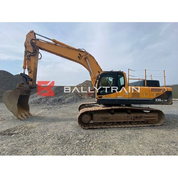 2016 Hyundai ROBEX 330LC-9A-41216375