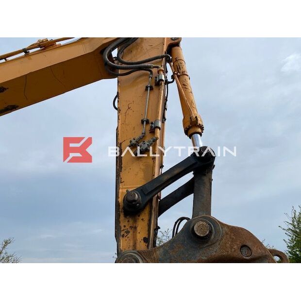 2016 Hyundai ROBEX 330LC-9A-41216390