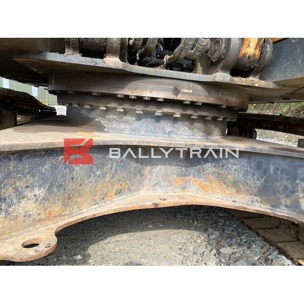 2016 Hyundai ROBEX 330LC-9A-41216393