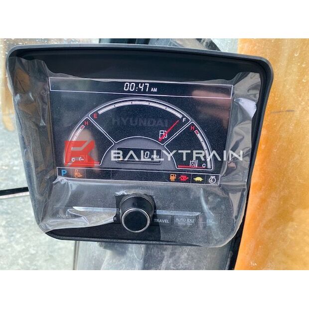 2016 Hyundai ROBEX 330LC-9A-41216404