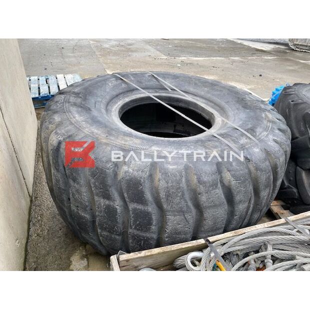 Dunlop 30 x 25 Earthmover Tyre-41216615