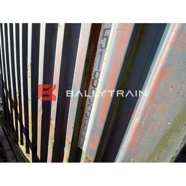 20ft Shipping Container-41218414