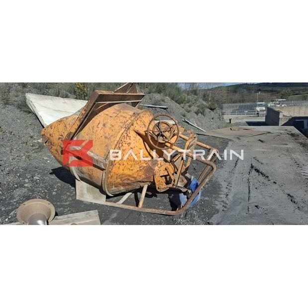 2005 Eichinger Concrete Pouring Skip-41220319