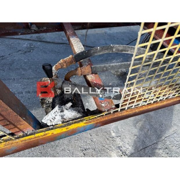 Mobile Feeder Conveyor-41220607