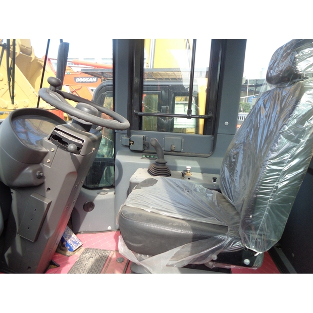 2022 SDLG LG956L-41220946