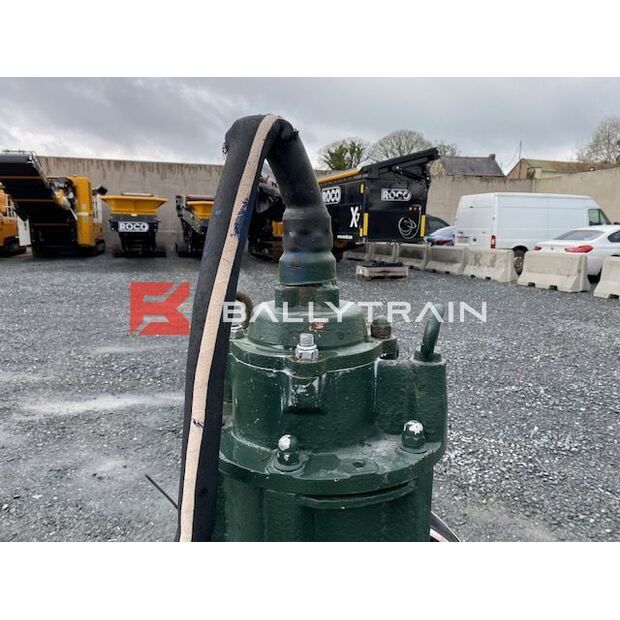 Submersible Pump-41221284