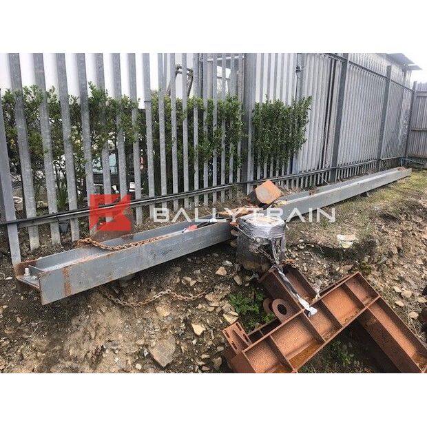 Pulley Block and Beam-41221674