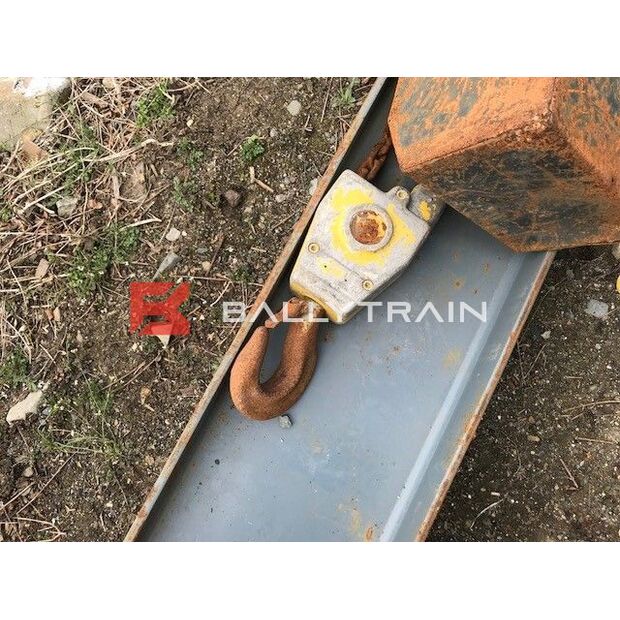 Pulley Block and Beam-41221680