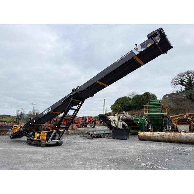 ROCO T65AGG Tracked Stacker-41221736