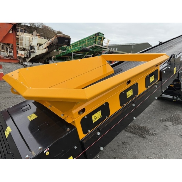 ROCO T65AGG Tracked Stacker-41221750