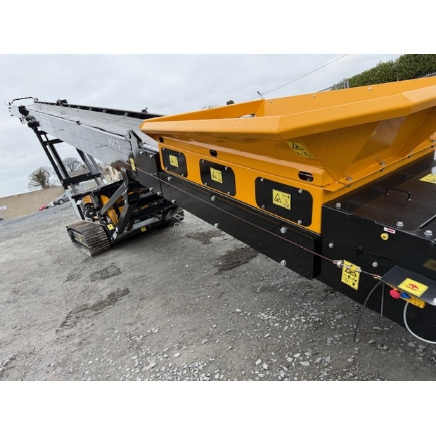 ROCO T65AGG Tracked Stacker-41221757