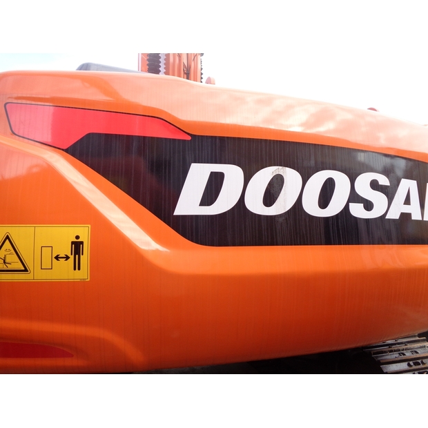 2021 Doosan DX225-41222204