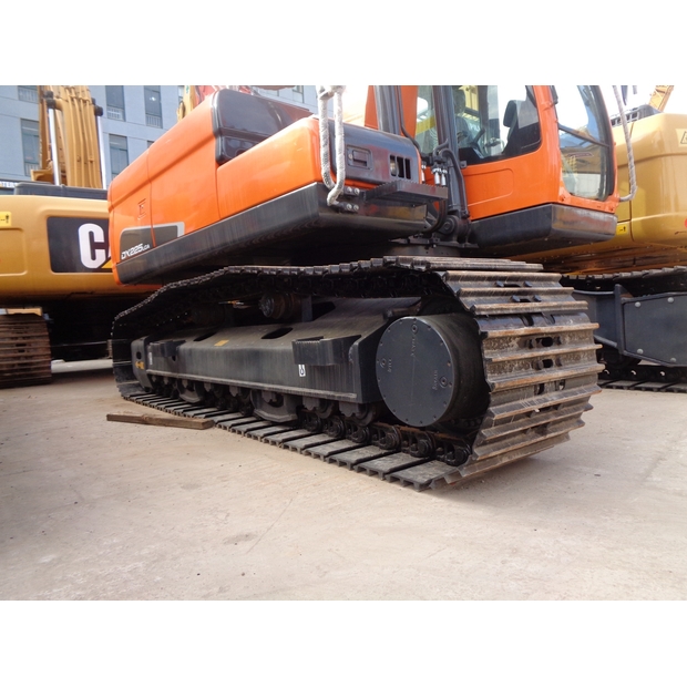 2021 Doosan DX225-41222210