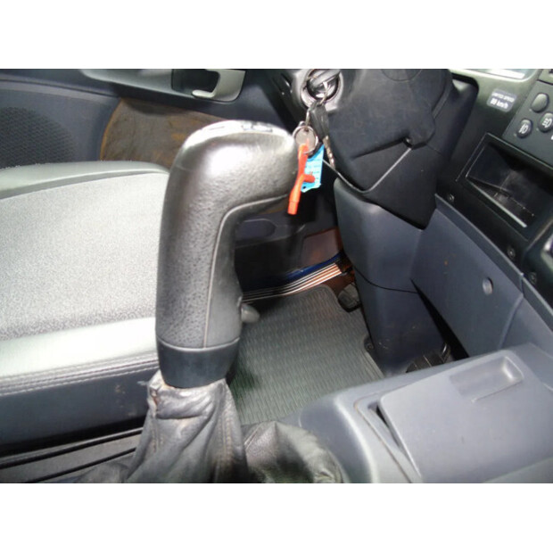 2008 سكانيا P270-41222538