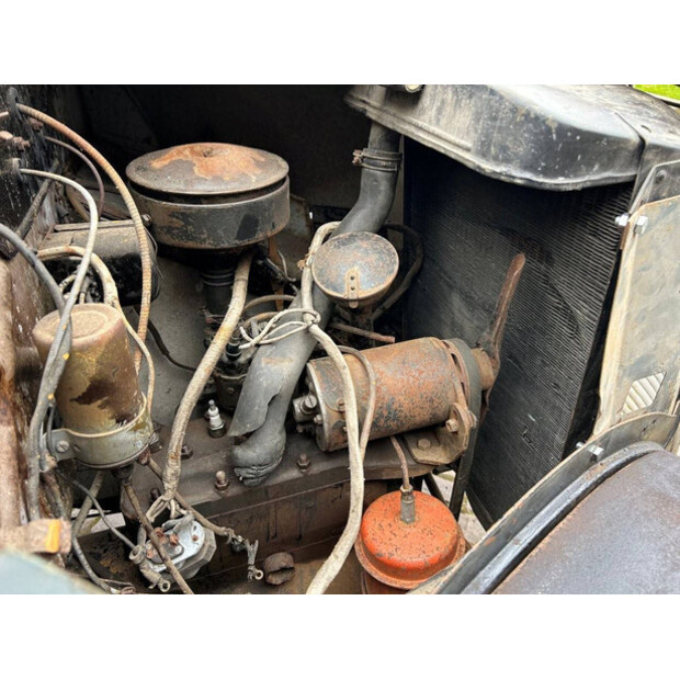 1950 Fordson E83W 10CWT-41223286