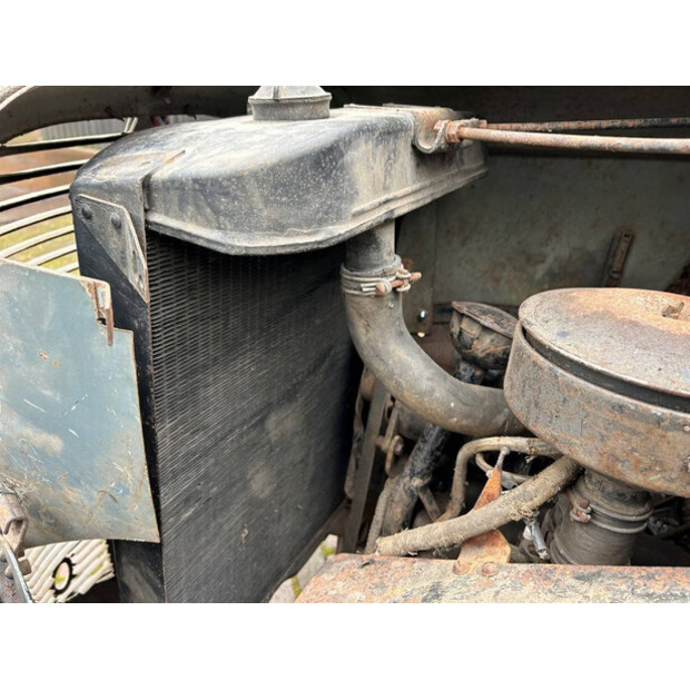 1950 Fordson E83W 10CWT-41223288
