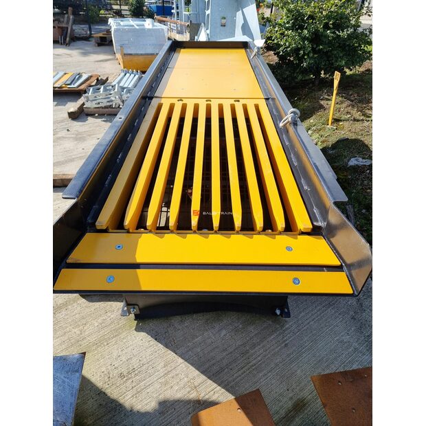 ROCO Crusher Vibrating Feeder-41233909