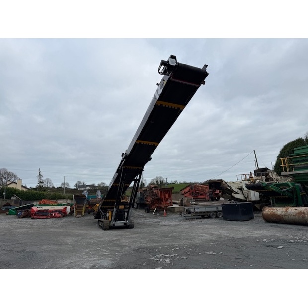 ROCO T65AGG Tracked Stacker-41234736