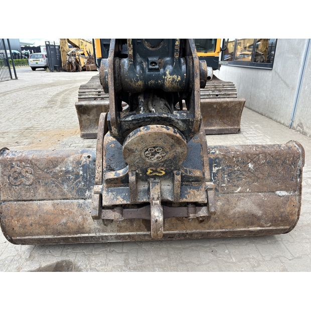 2020 هيونداي HX145LCR-41235007
