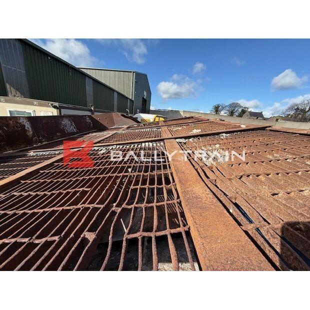 Mobile Feeder Conveyor-41235095