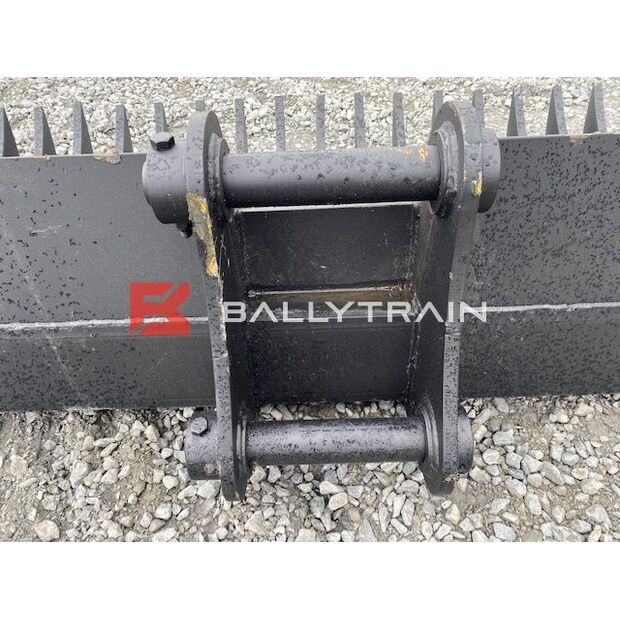 New 65mm Rake Bucket-41236437