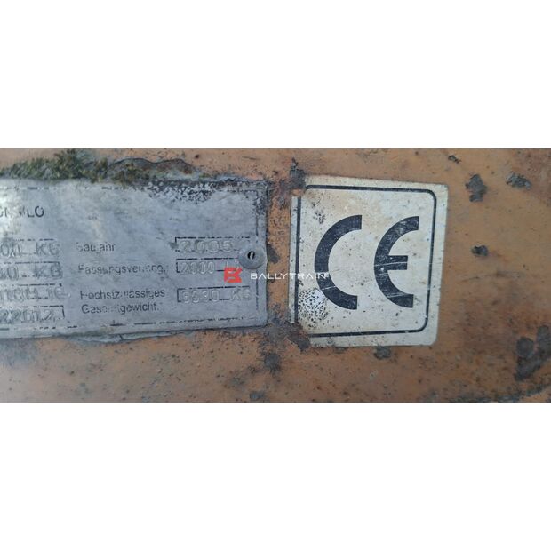 2005 Eichinger Concrete Pouring Skip-41241978