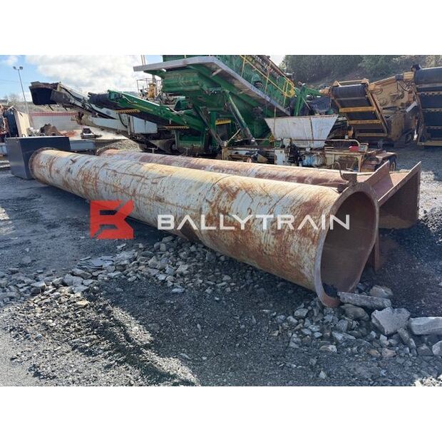 Stacks to Suit Tar Plant-41242071