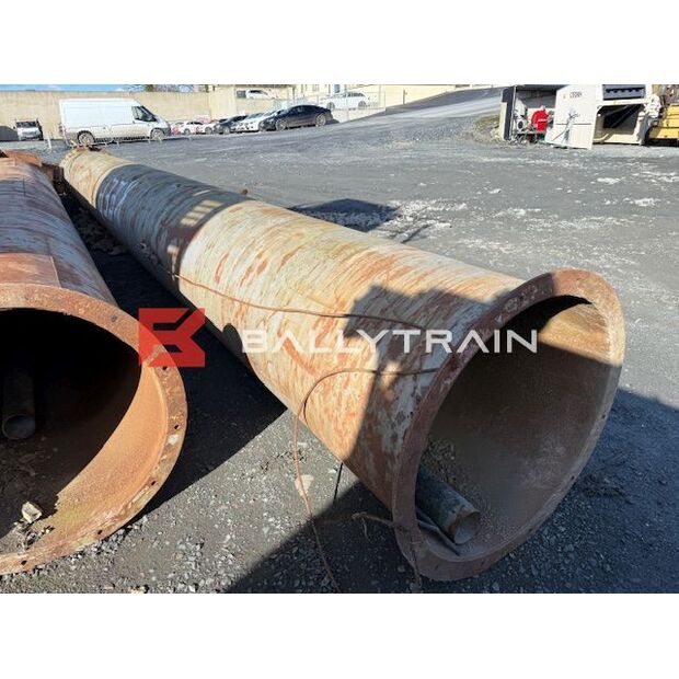 Stacks to Suit Tar Plant-41242086