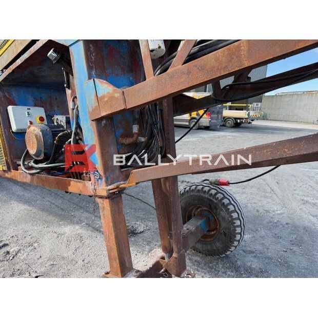 Mobile Feeder Conveyor-41242268