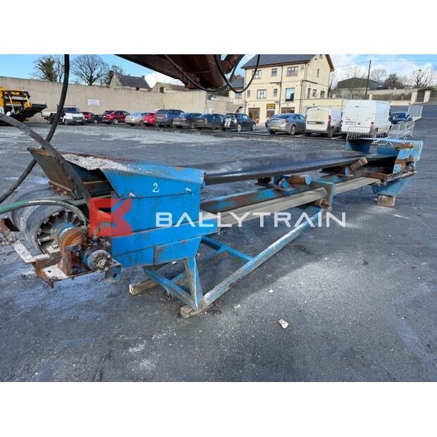 Mobile Feeder Conveyor-41242279