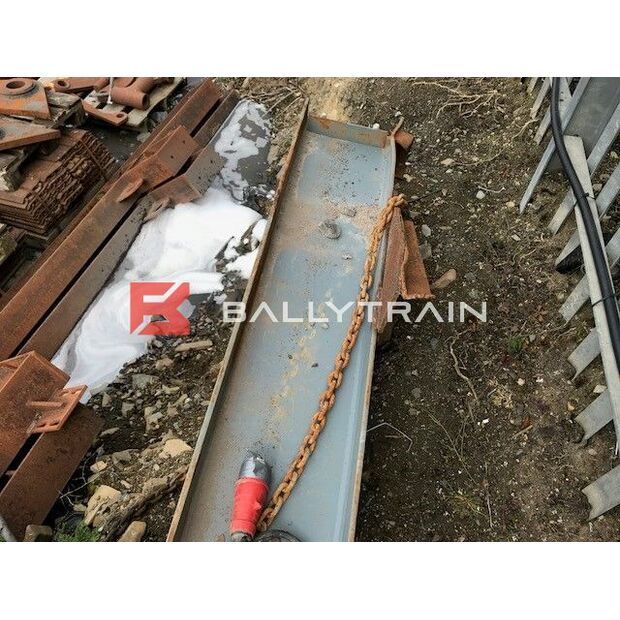 Pulley Block and Beam-41243686