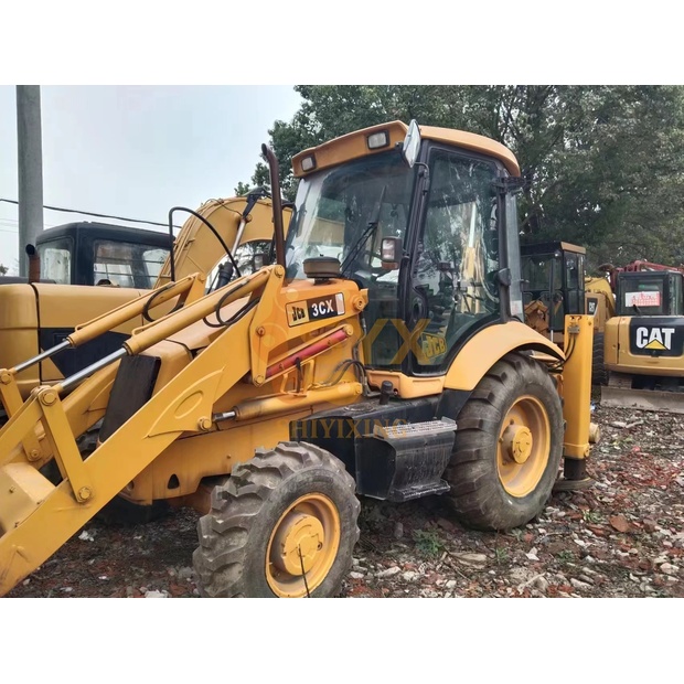 2021 JCB 3CX-41245656