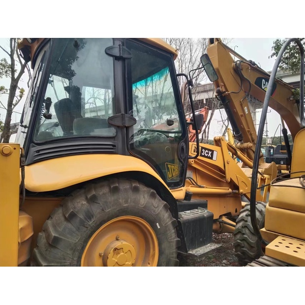 2021 JCB 3CX-41245657