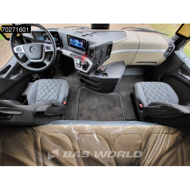 2025 Mercedes-Benz Arocs 4158-41247675