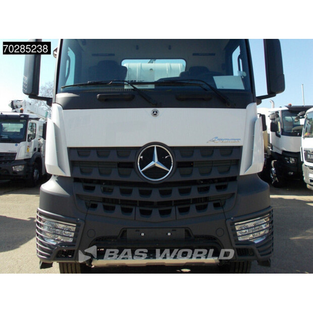 2022 مرسيدس بنز Arocs 4145-41247910