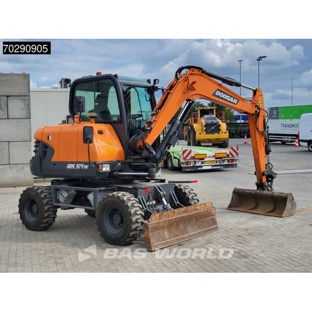 2021 دووسان DX57W-7-41247976