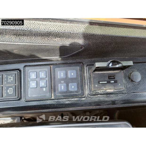 2021 دووسان DX57W-7-41248051