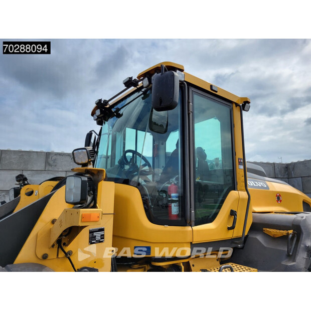 2015 Volvo L120H-41248095